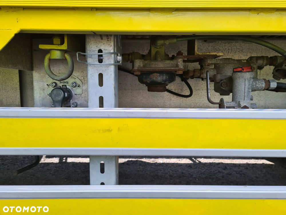 Schmitz Cargobull Eschler A202 - 17