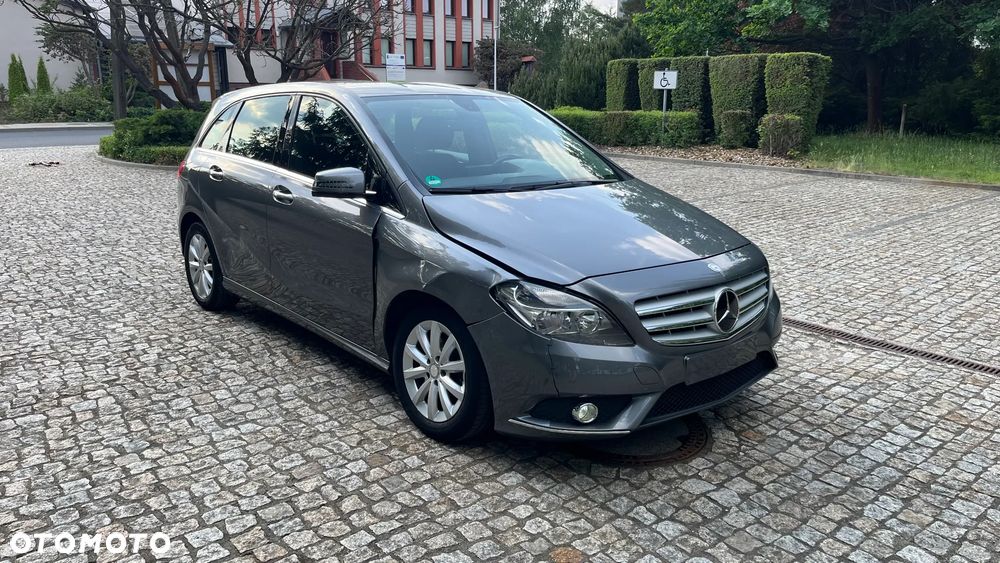 Mercedes-Benz Klasa B 180 (BlueEFFICIENCY) - 7