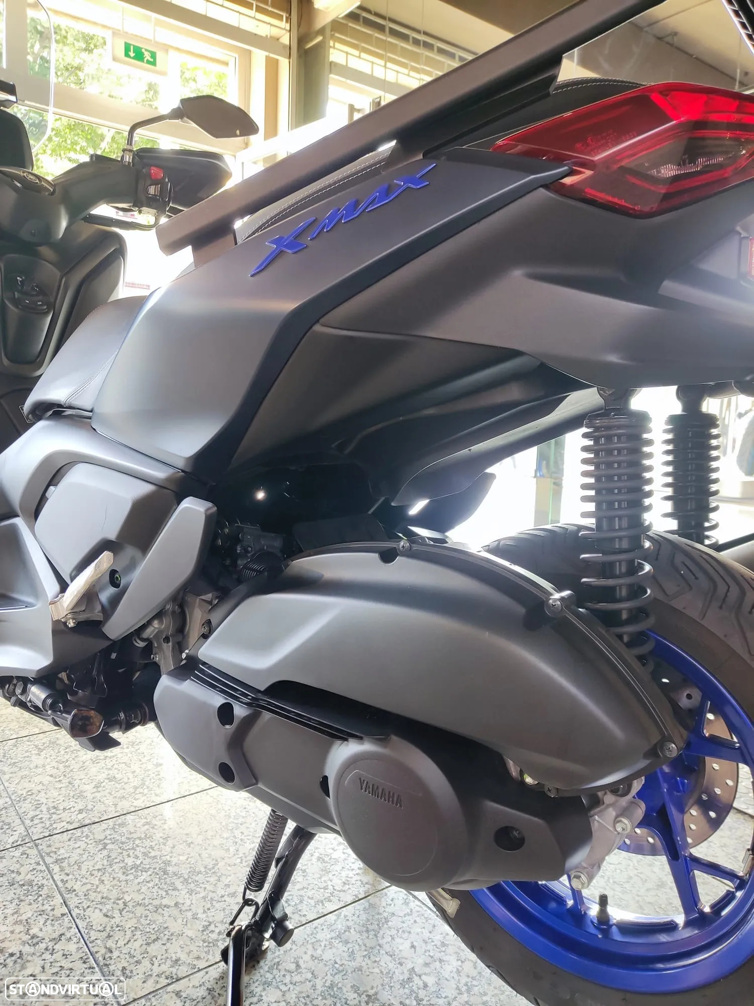 Yamaha X-Max - 5