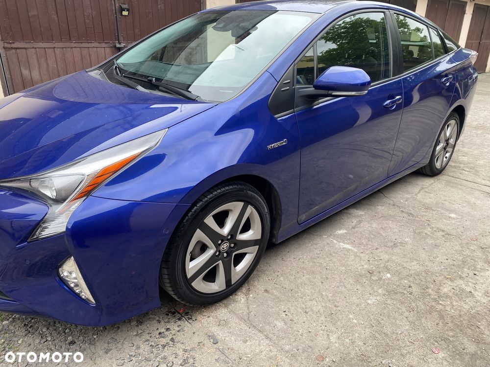 Toyota Prius - 1