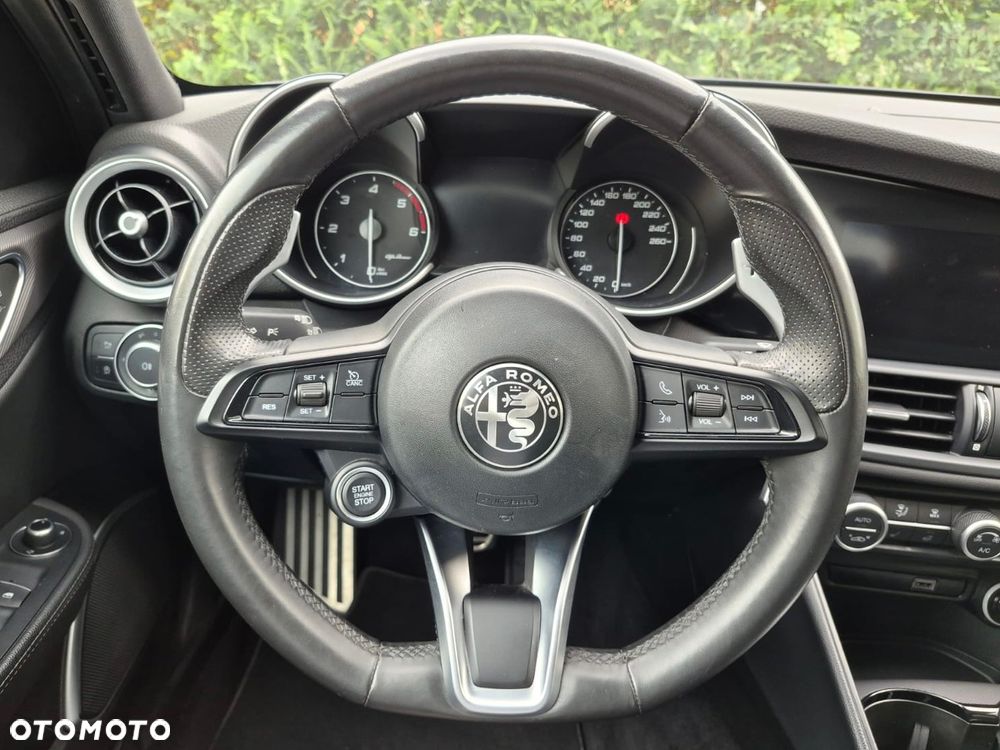 Alfa Romeo Giulia 2.2 D Turbo Sprint - 15