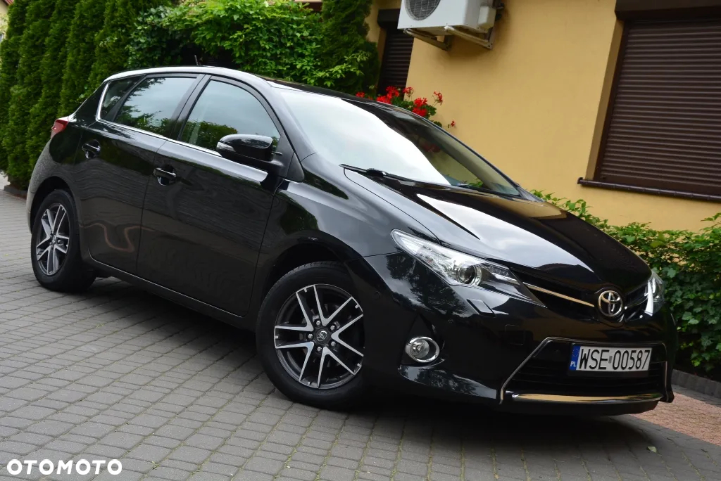 Toyota Auris 1.6 Valvematic Comfort - 3