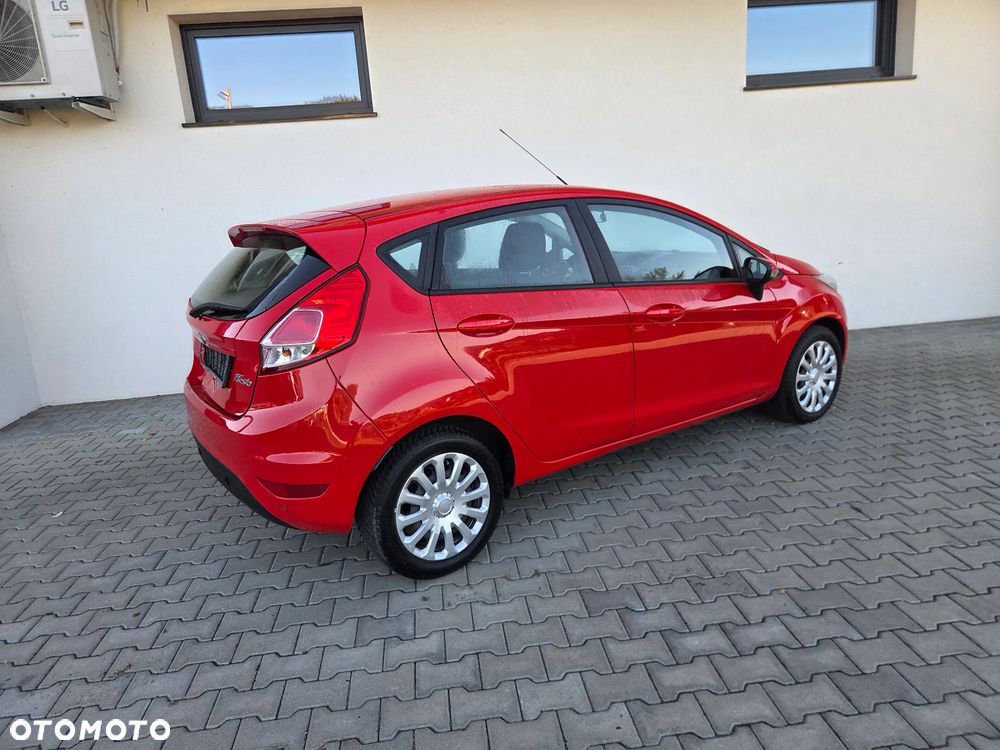 Ford Fiesta - 16