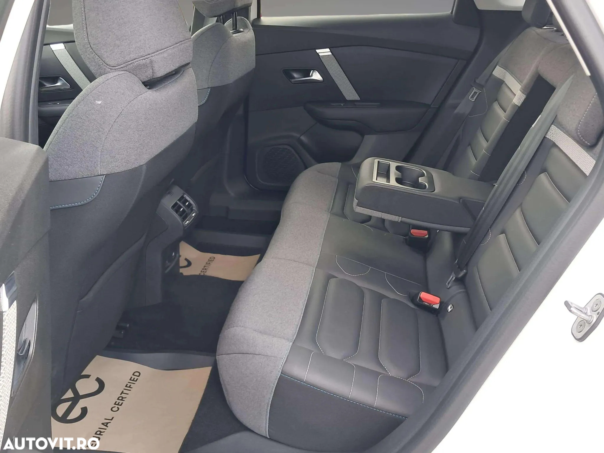 Citroën C4 E-C4 Electric Shine - 9