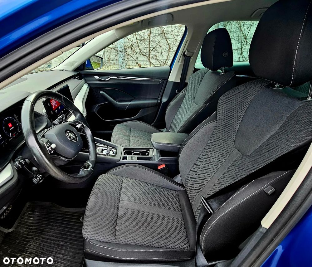 Skoda Octavia 2.0 TDI Style DSG - 8