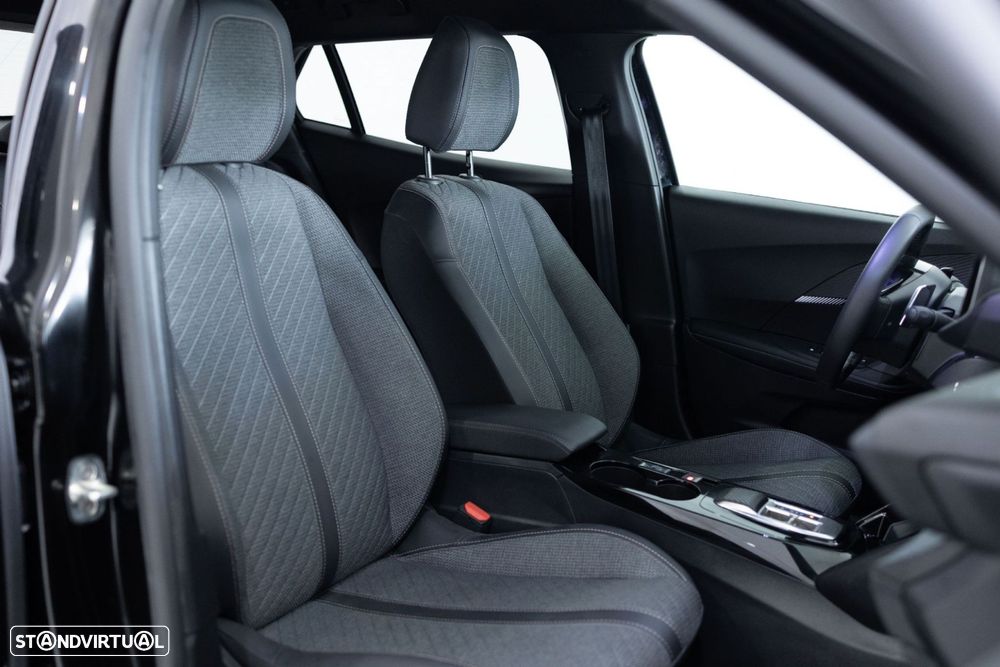 Peugeot 2008 1.2 Hybrid Allure e-DCS6 - 35