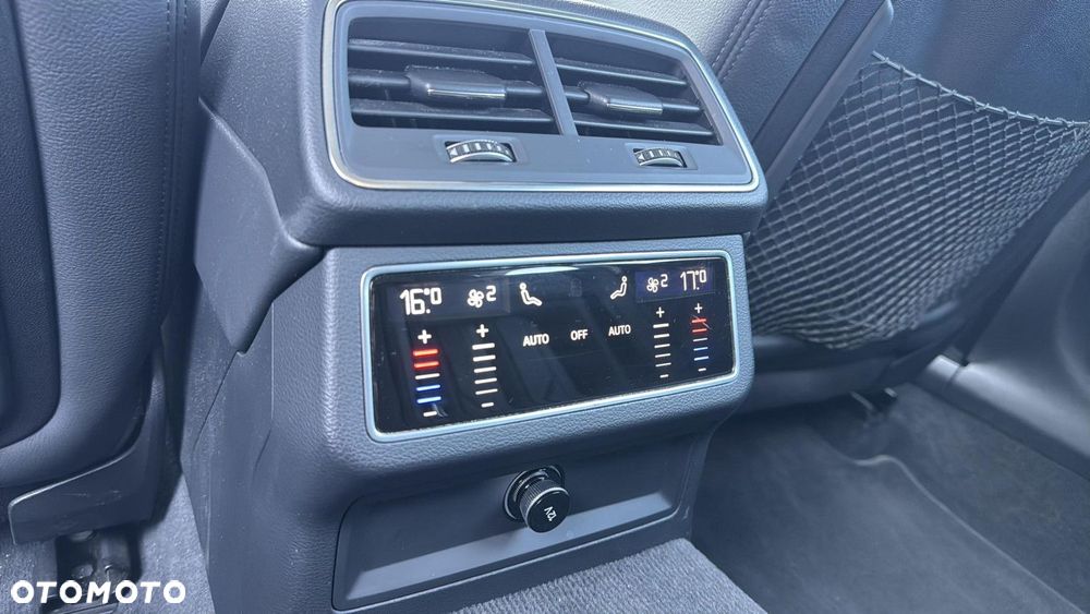 Audi A6 Avant - 29