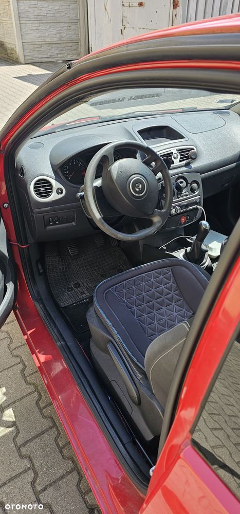 Renault Clio - 3