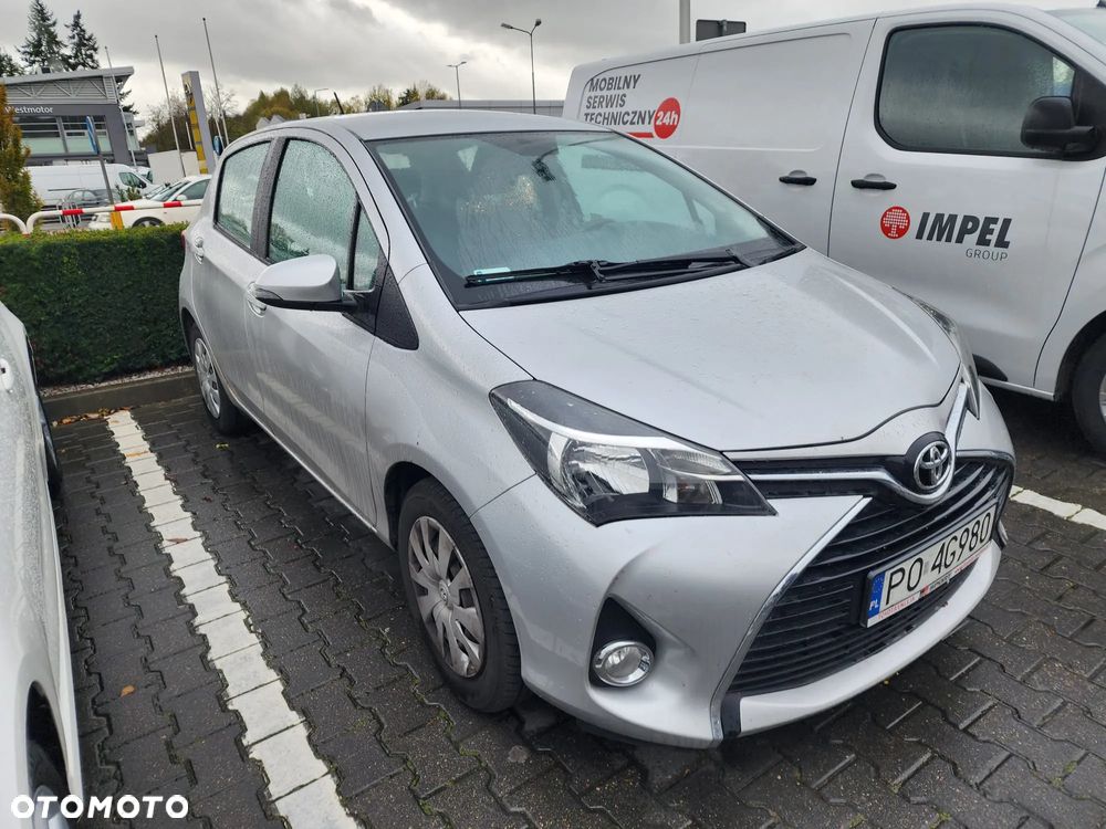Toyota Yaris 1.33 Premium MS EU6 - 4