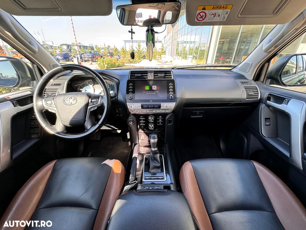 Toyota Land Cruiser 2.8l D-4D 204 CP A/T Luxury Black Matte Edition - 18