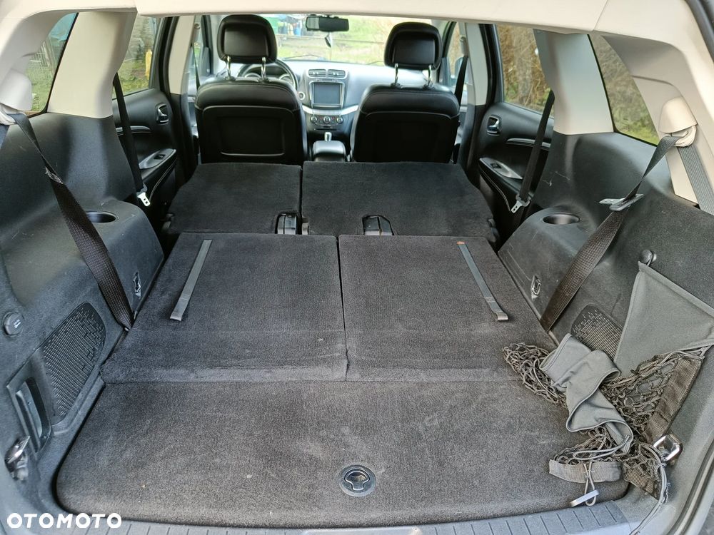 Fiat Freemont 2.0 Multijet Lounge AWD - 14
