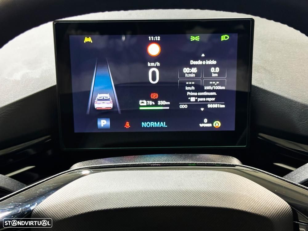 MG MG4 77 kWh Extended Range Luxury - 42