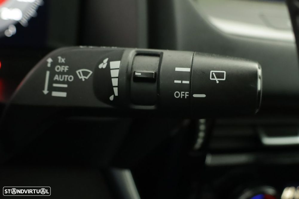 Nissan Qashqai 1.3 DIG-T N-Connecta - 18