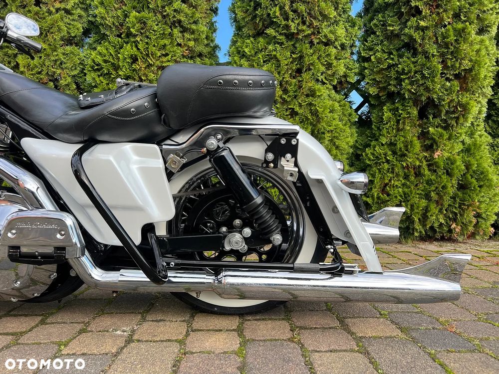 Harley-Davidson Touring Road King - 15