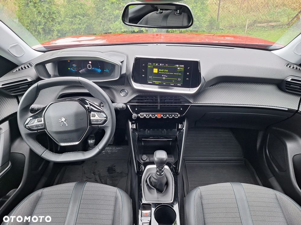 Peugeot 2008 PureTech 130 Allure - 19