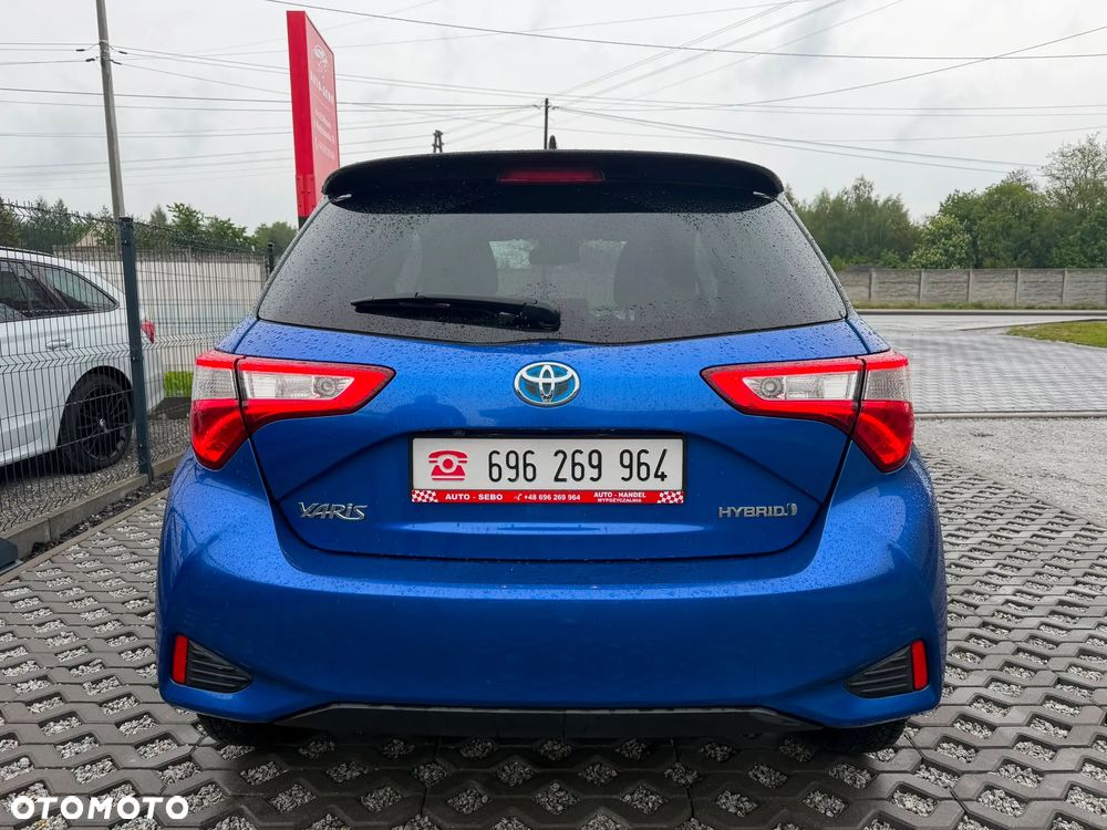 Toyota Yaris 1.5 VVT-i Comfort mit Design Paket - 14