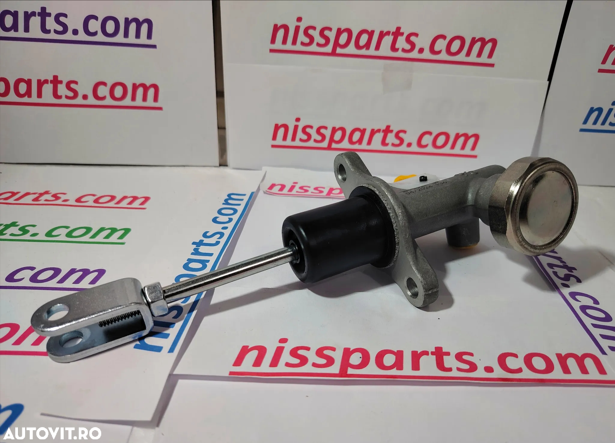 Pompa ambreiaj NISSAN Cabstar, NT400, Renault Maxity 2.5D/3.0D piese - 2