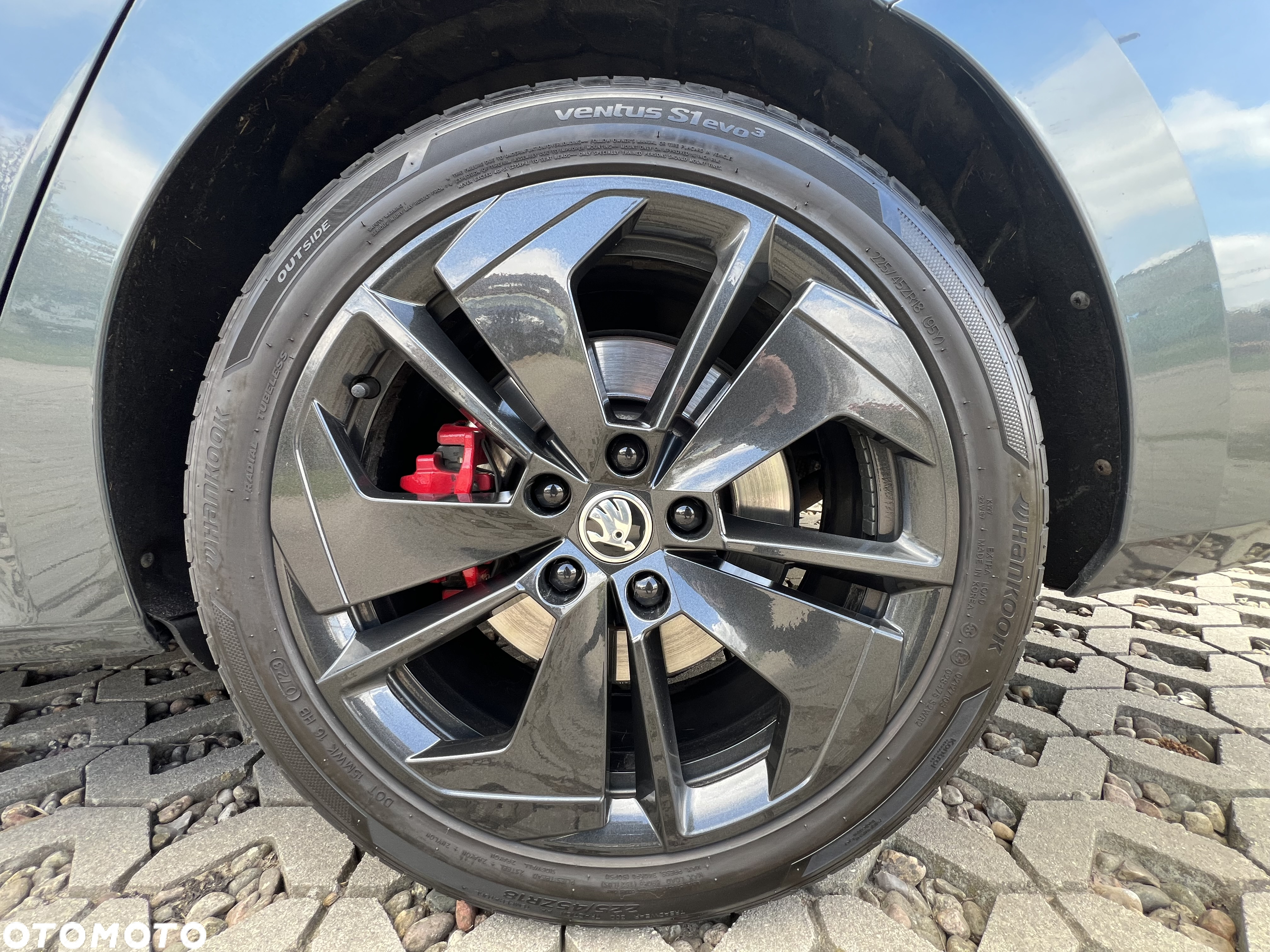 Skoda Octavia 2.0 TSI RS 245 DSG - 22