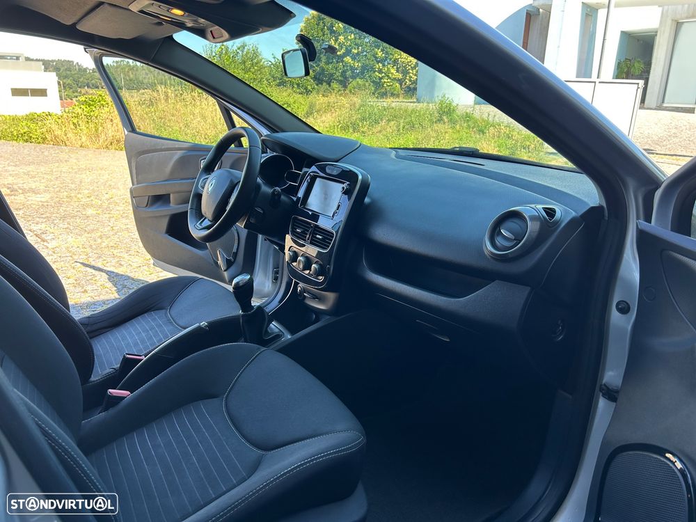 Renault Clio 1.5 dCi Limited EDition - 17