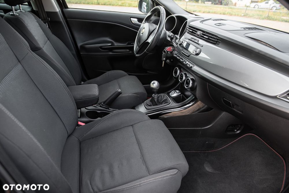 Alfa Romeo Giulietta 1.4 TB 16V - 26