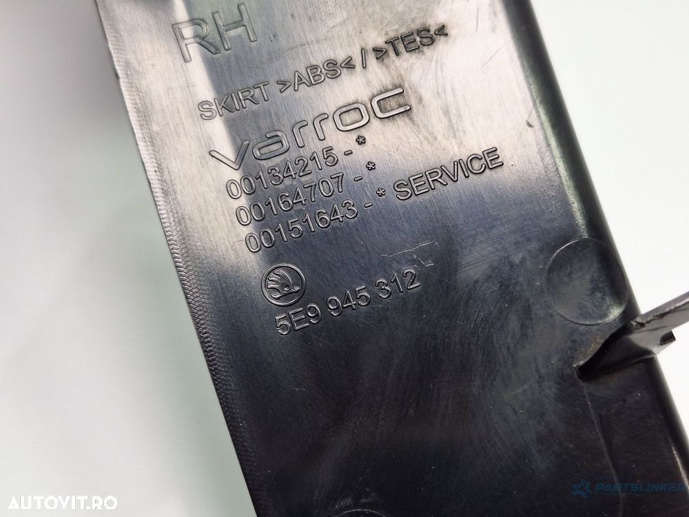 Ornament stop dreapta SKODA OCTAVIA Combi 5E5 2012 - > TDI CKFC, CRMB, CYKA 5E9945312 - 4