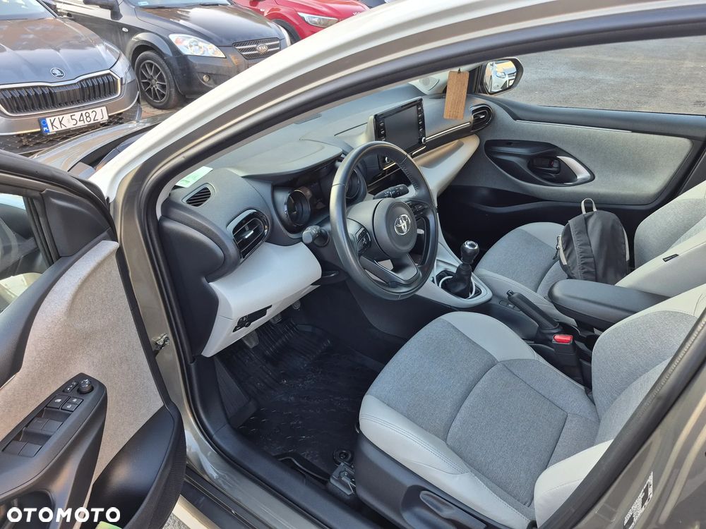 Toyota Yaris 1.5 Selection Elegant - 14