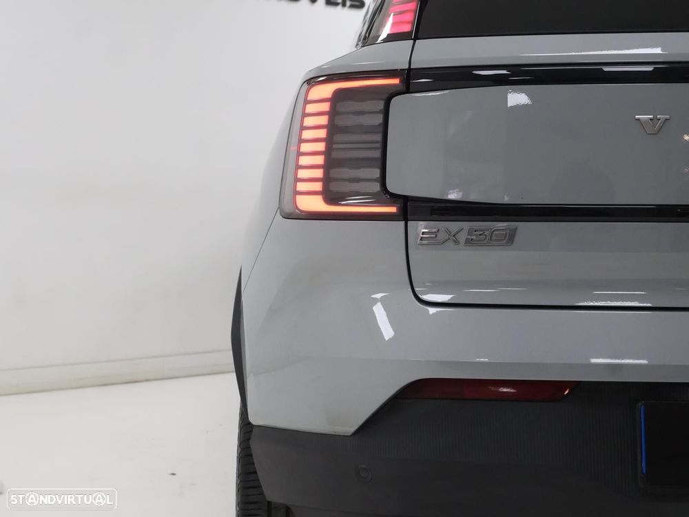 Volvo EX30 69 kWh Single Motor Extended Range Plus - 31