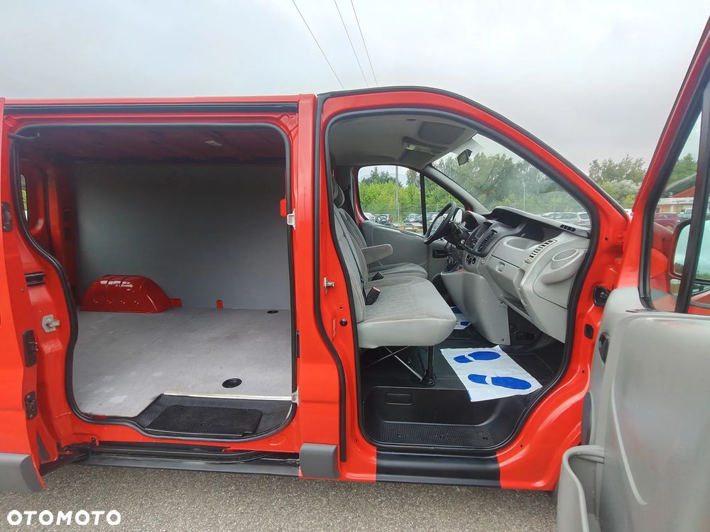 Renault Trafic - 13