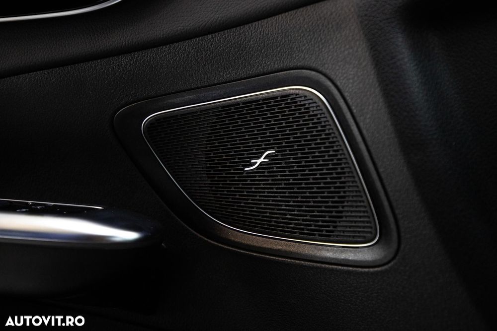 Mercedes-Benz C - 29