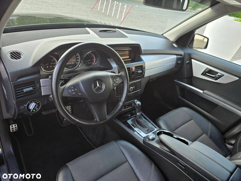 Mercedes-Benz GLK 320 CDI DPF 4Matic 7G-TRONIC - 19