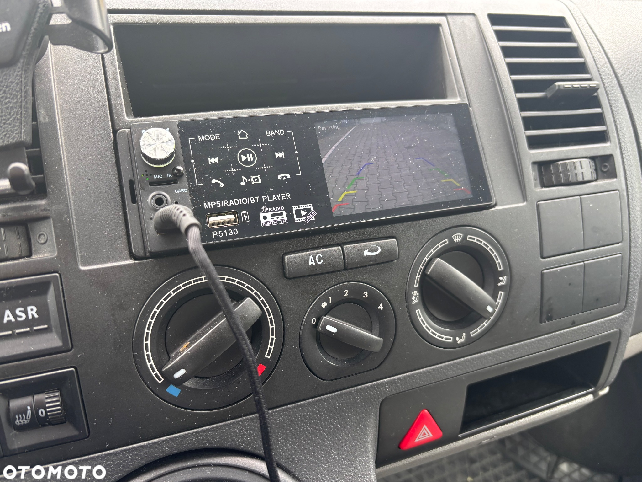Volkswagen Transporter - 13