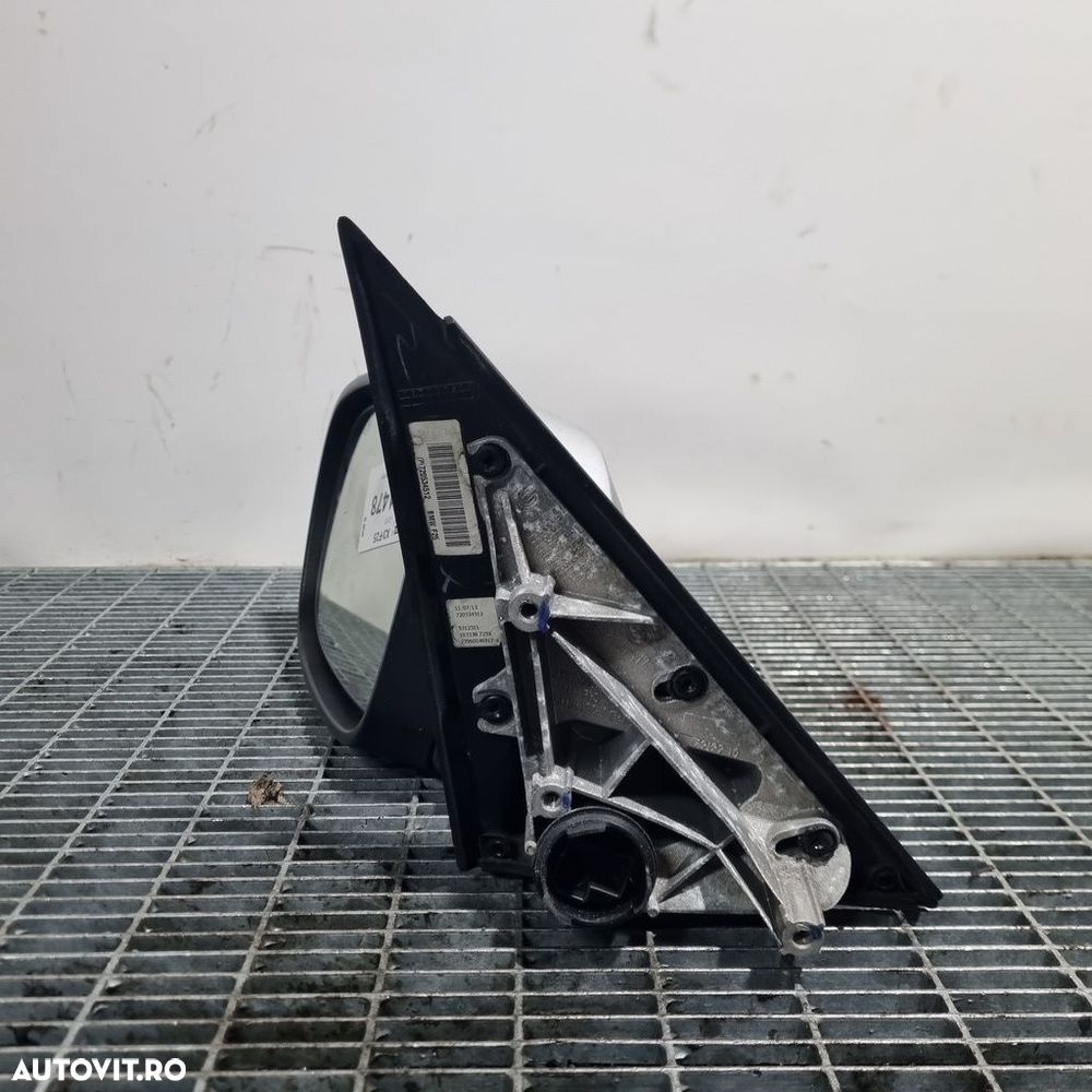 Oglinda stanga BMW X3 F25 2010 - 2014 4 Usi Titansilber 354 (1478) Cu rabatare electrică - 2