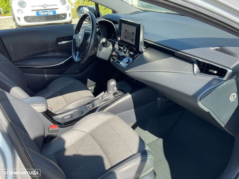 Toyota Corolla 1.8 Hybrid Comfort - 33