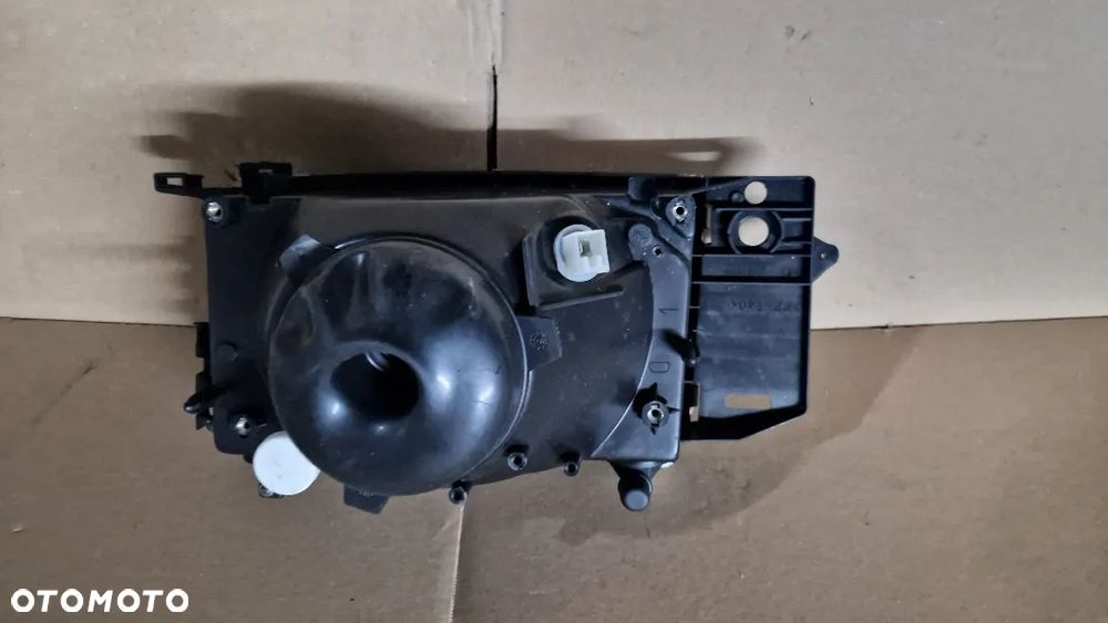 FIAT TIPO 88-93 LAMPA PRZÓD PRAWA NOWA CARELLO - 2