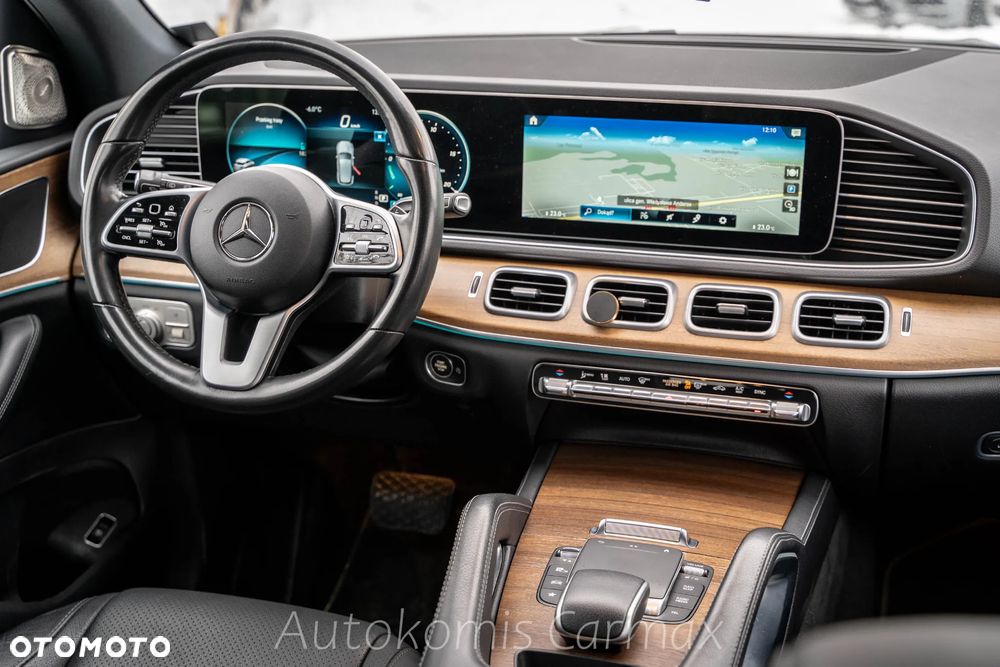 Mercedes-Benz GLE - 13