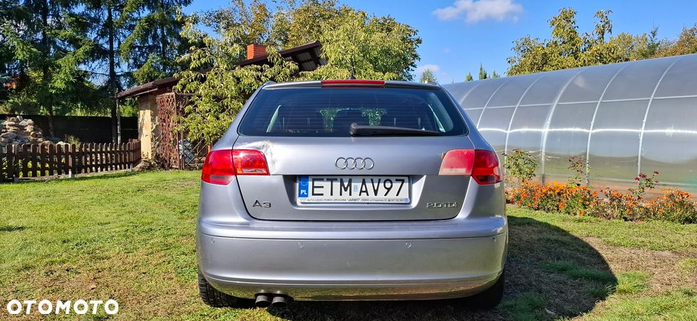 Audi A3 Sportback 2.0 TDI Ambiente - 5