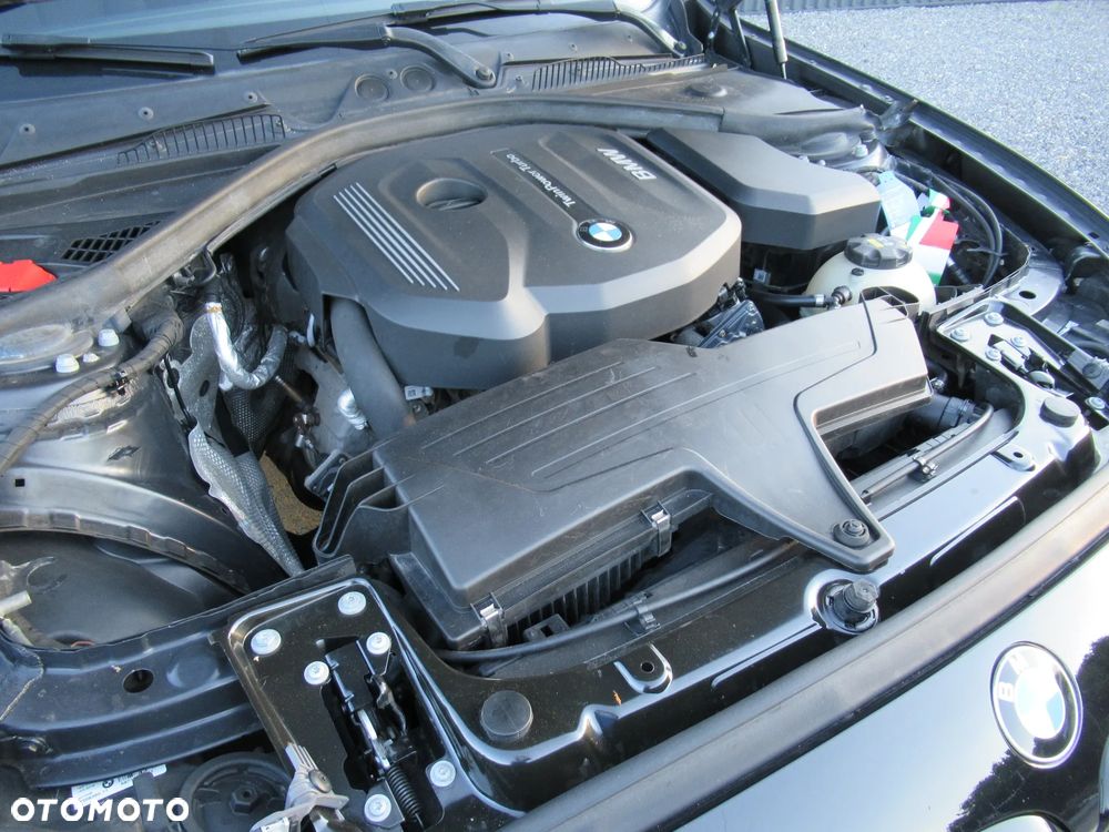 BMW Seria 1 118i Edition M Sport Shadow - 27
