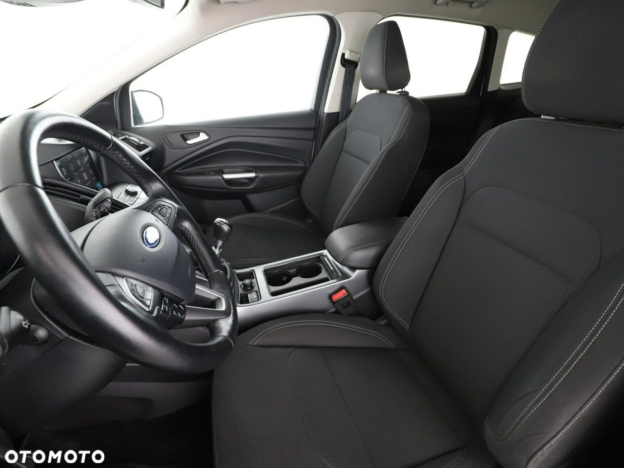 Ford Kuga 1.5 EcoBoost 2x4 Cool & Connect - 9