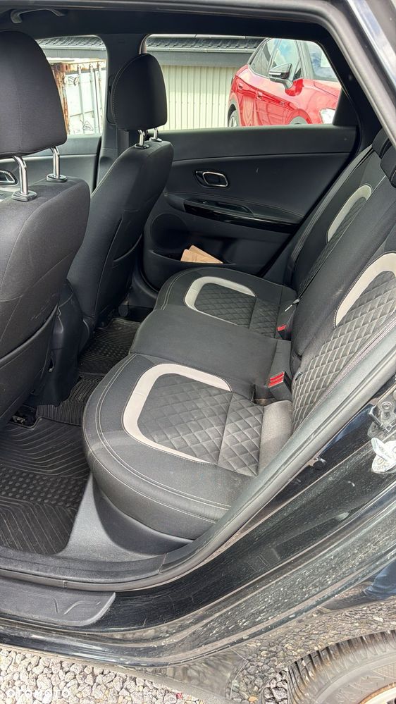 Kia Ceed 1.6 CRDi 136 ISG GT Line - 10