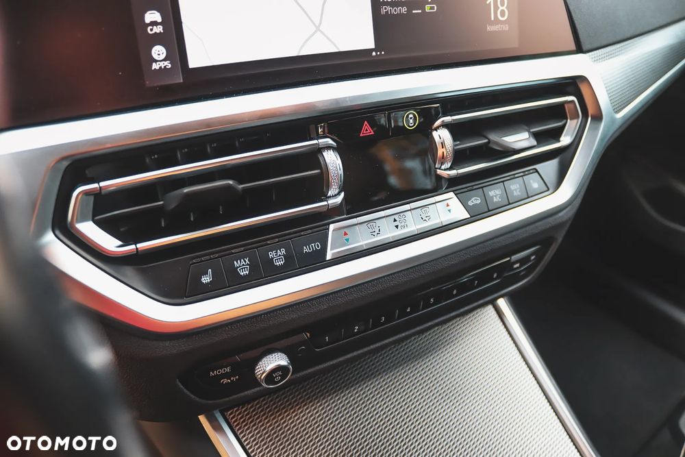 BMW Seria 3 320d M Sport Shadow sport - 35