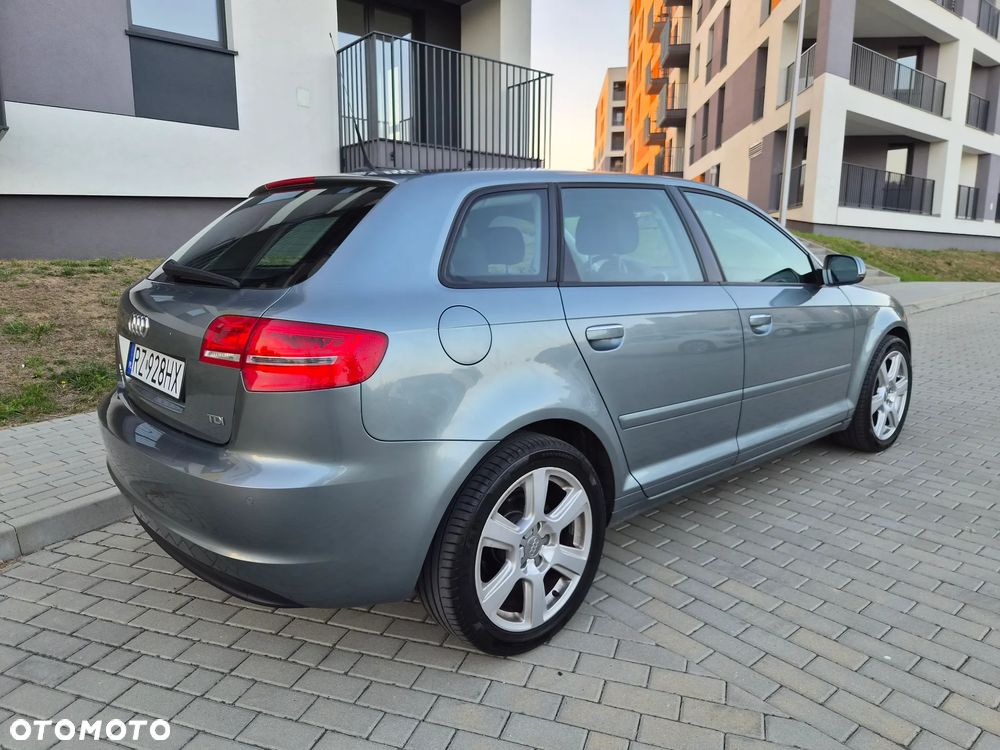 Audi A3 Sportback - 25