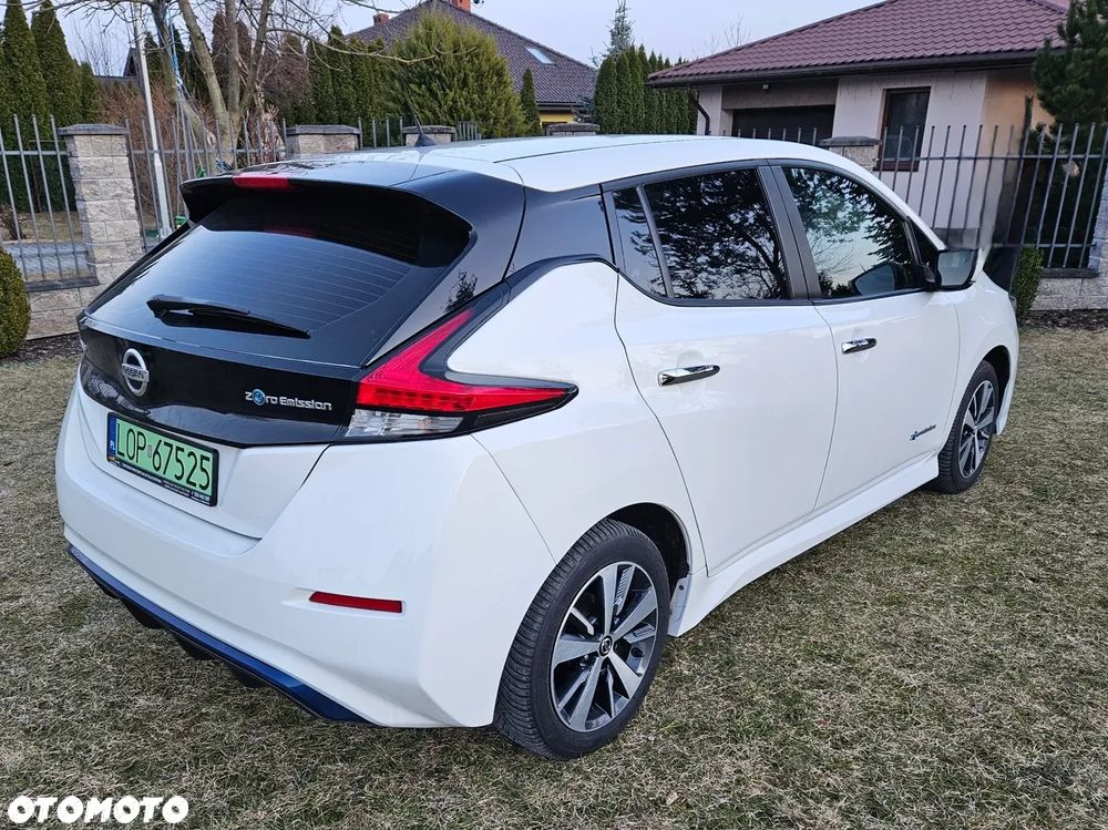 Nissan Leaf 40 kWh N-Connecta - 4