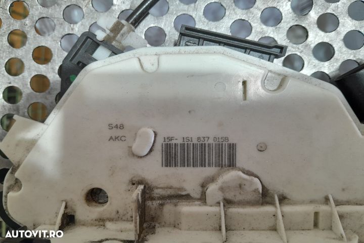 Broasca usa fata stanga 15F-1S1837015B 15F-1S1837015B Skoda Fabia 5J - 2