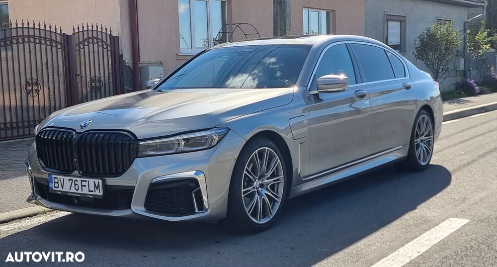 BMW Seria 7 745Le xDrive AT PHEV - 9