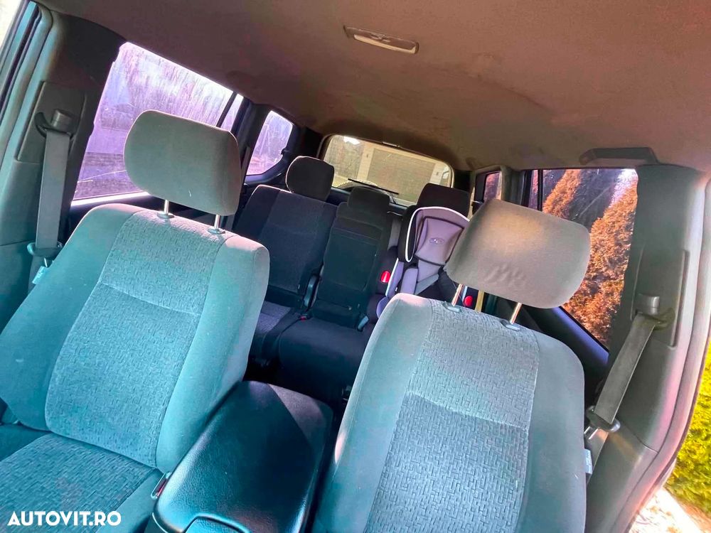 Toyota Land Cruiser 3.0 TD-4D Aut VX - 6