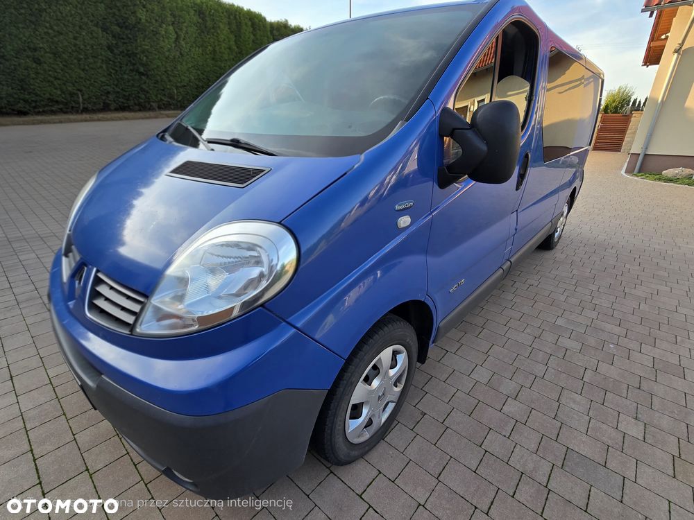 Renault Trafic - 10