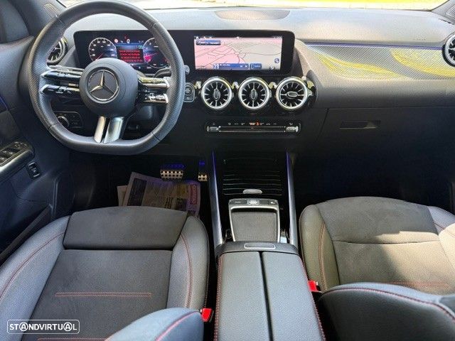 Mercedes-Benz GLA 200 AMG Line - 5