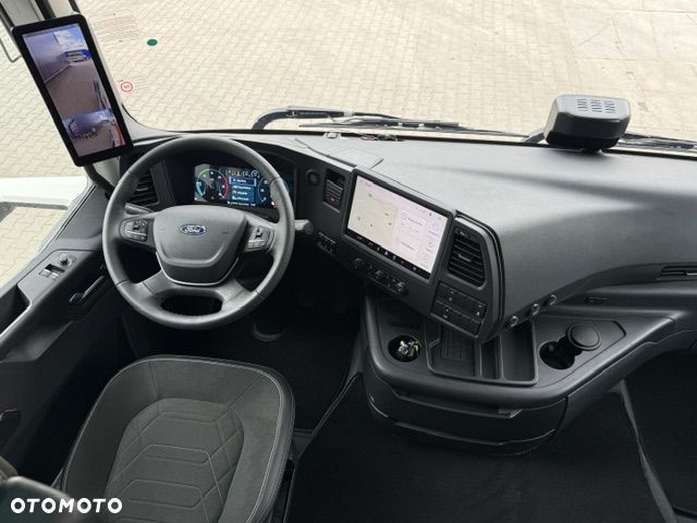 Ford F-MAX Gen 2 510 KM Poduszki Kamery LED ACC Gwarancja 2029 - 10