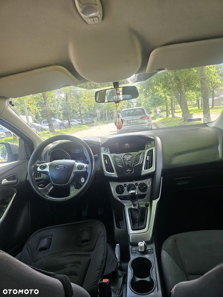 Ford Focus 1.6 TDCi Edition - 8