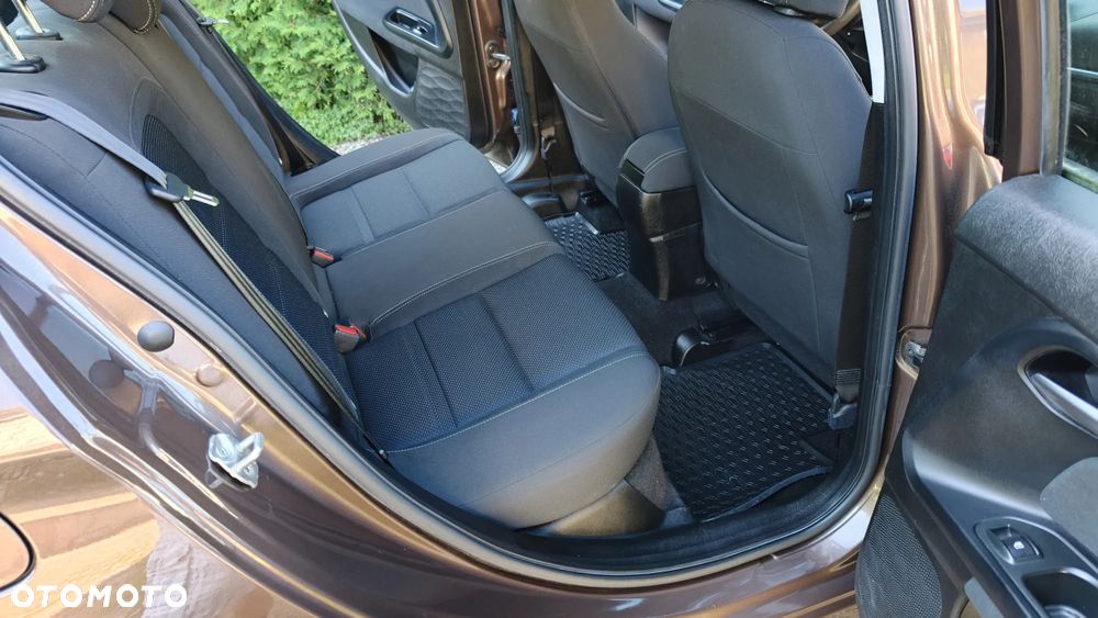 Fiat Tipo 1.4 16V Lounge EU6d - 12
